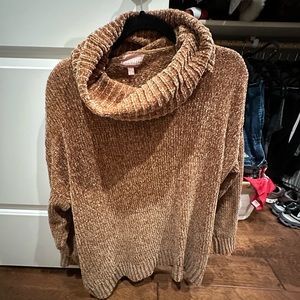 Super cozy, cowl neck sweater, oversized